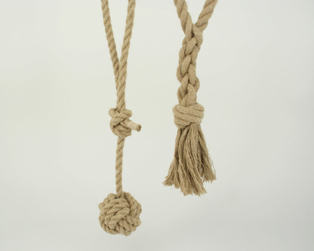 Hemp rope dog toy set of 2